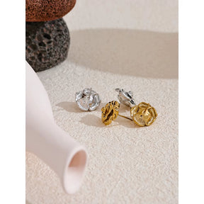 Brinco Rosa Encantada Banhado a Ouro 18k