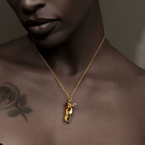 Colar Abraço Eterno Banhado a Ouro 18k